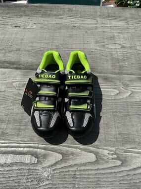 New Tiebao Size 40 M7.5/W9Unisex Multicolor Roadway NoLaces Cycling Biking Shoes